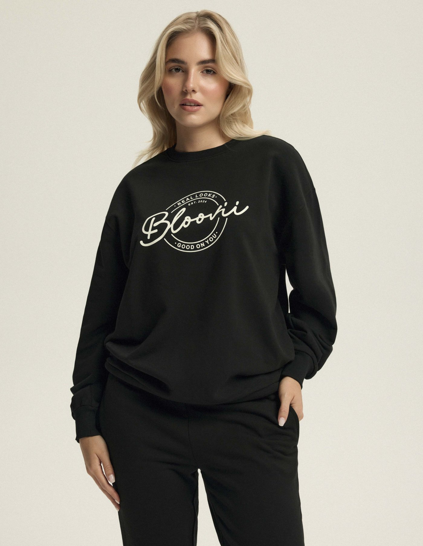 Moda Novator - Bloovii Lee fekete színű pulóver L-es