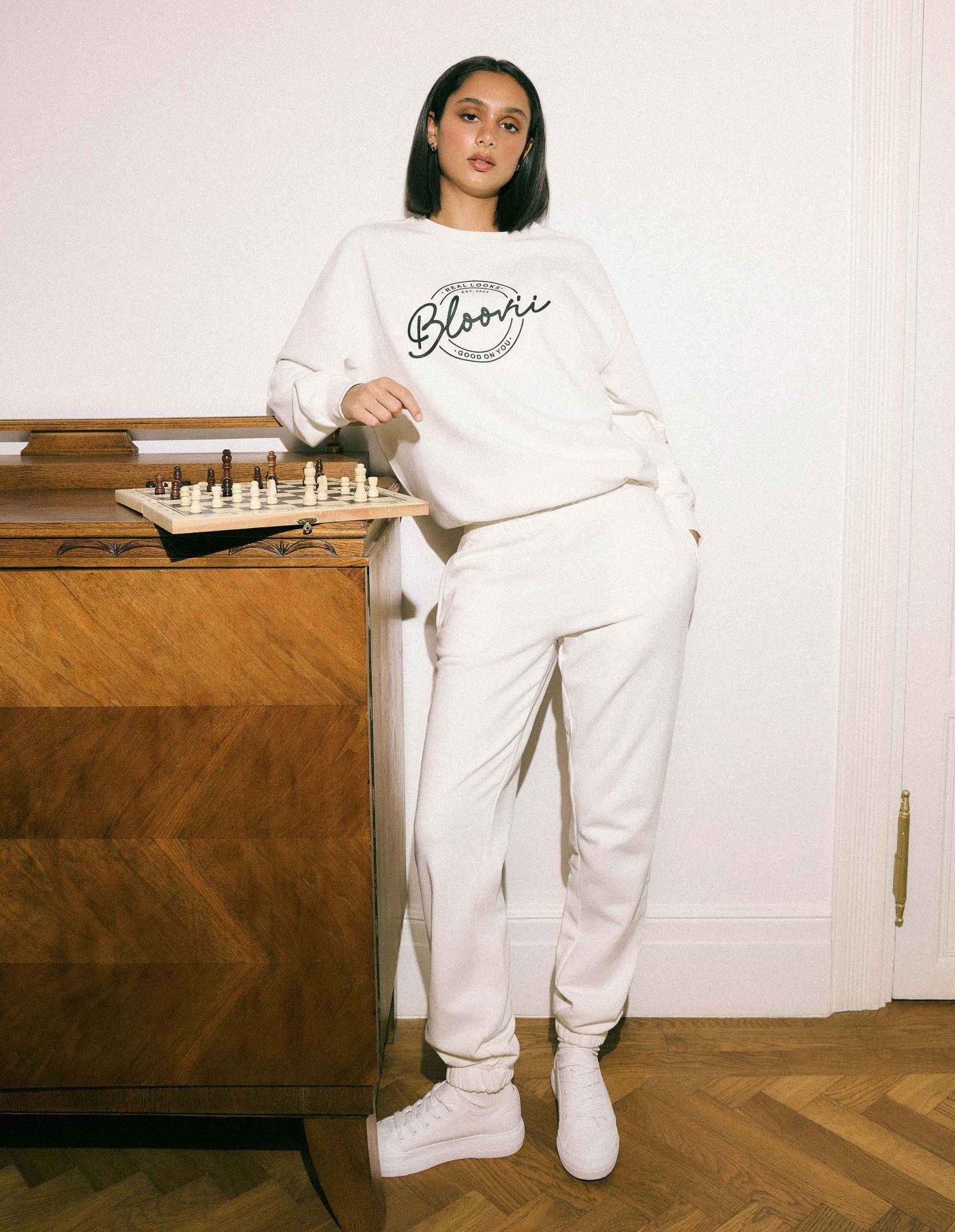 Moda Novator - Bloovii Lee krém színű nadrág L-es