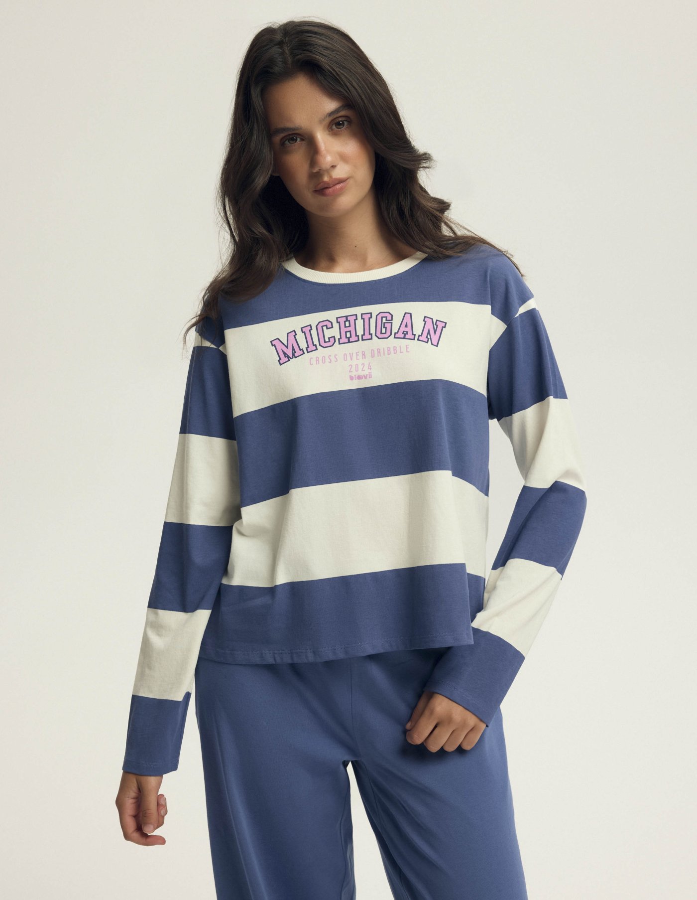 Moda Novator - Bloovii Kelby kék színű pizsama L-es